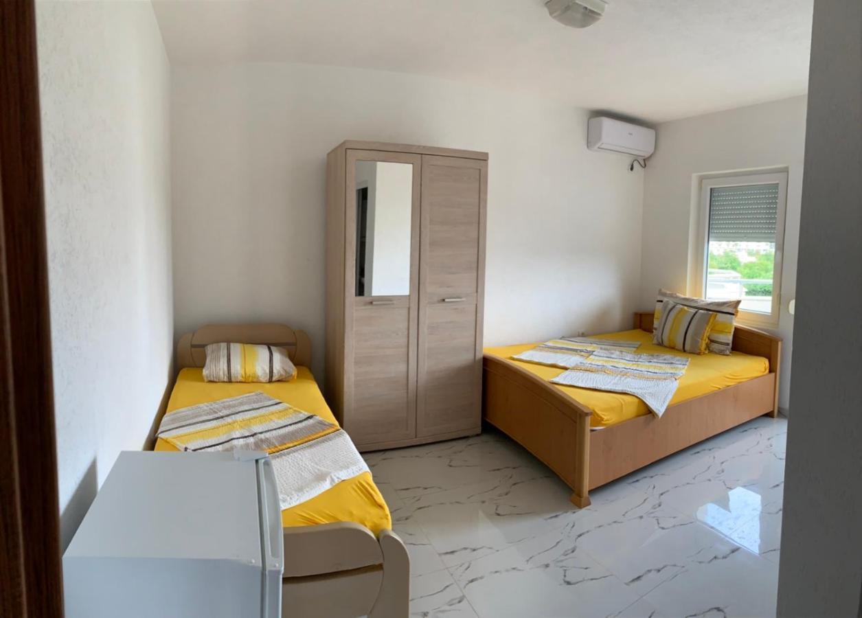 Il Freddo Apartments อุลซิน ภายนอก รูปภาพ